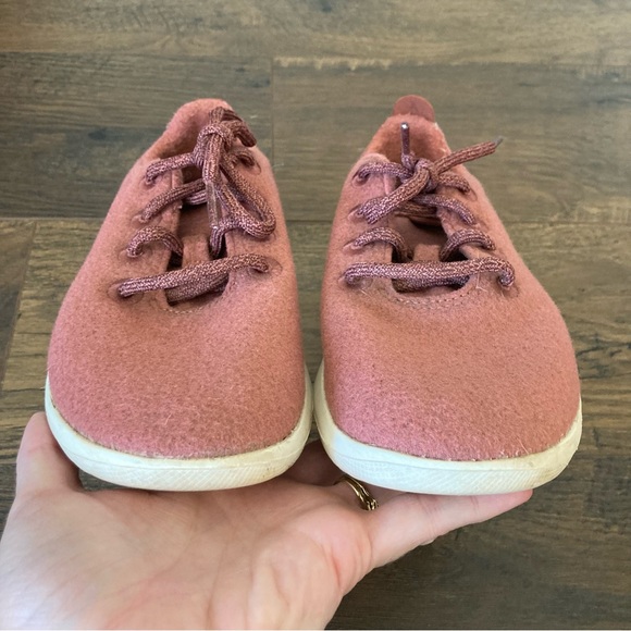 Allbirds Mauve Wool Runners Lace up Sneakers Sz 7 Women’s - Picture 8 of 9